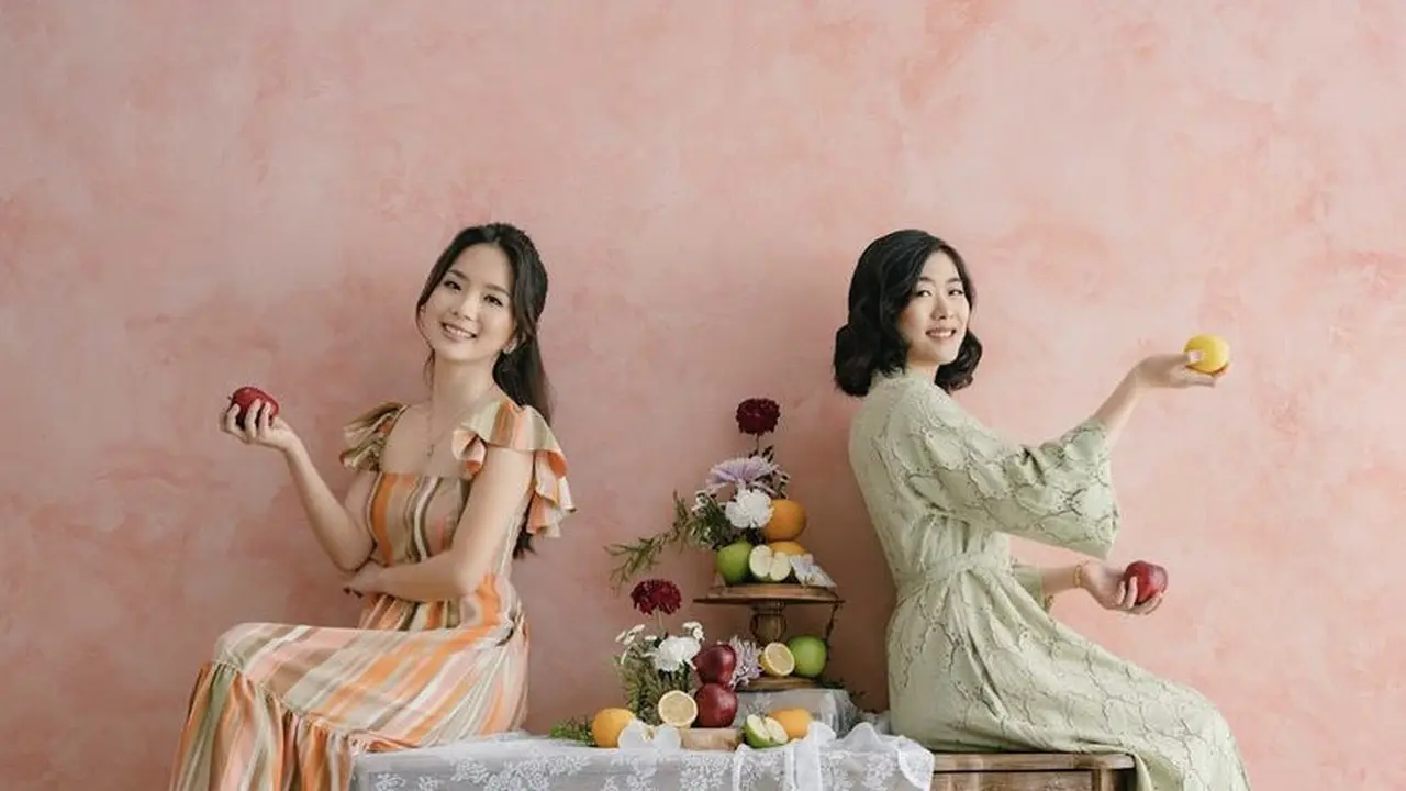 Sienny dan Michelle  ciptakan produk People with Us dengan kandungan Kopyrrol Aqua pertama di Indonesia untuk solusi rambut rontok