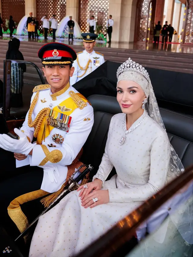 10 Potret Rangkaian Royal Wedding Pangeran Mateen dan Anisha Isa, Curi Perhatian