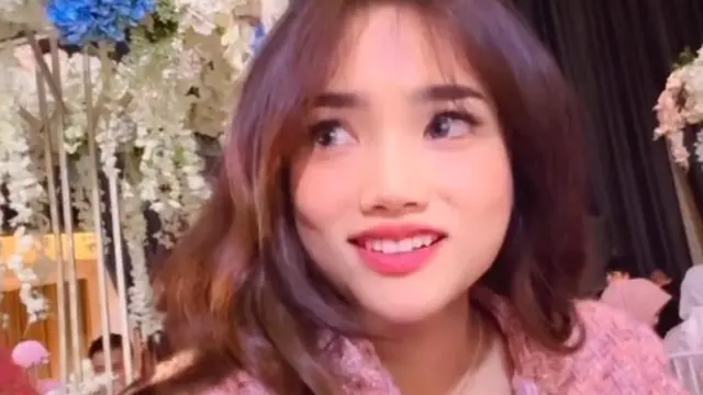 Potret Fadil Jaidi di Kondangan Vior