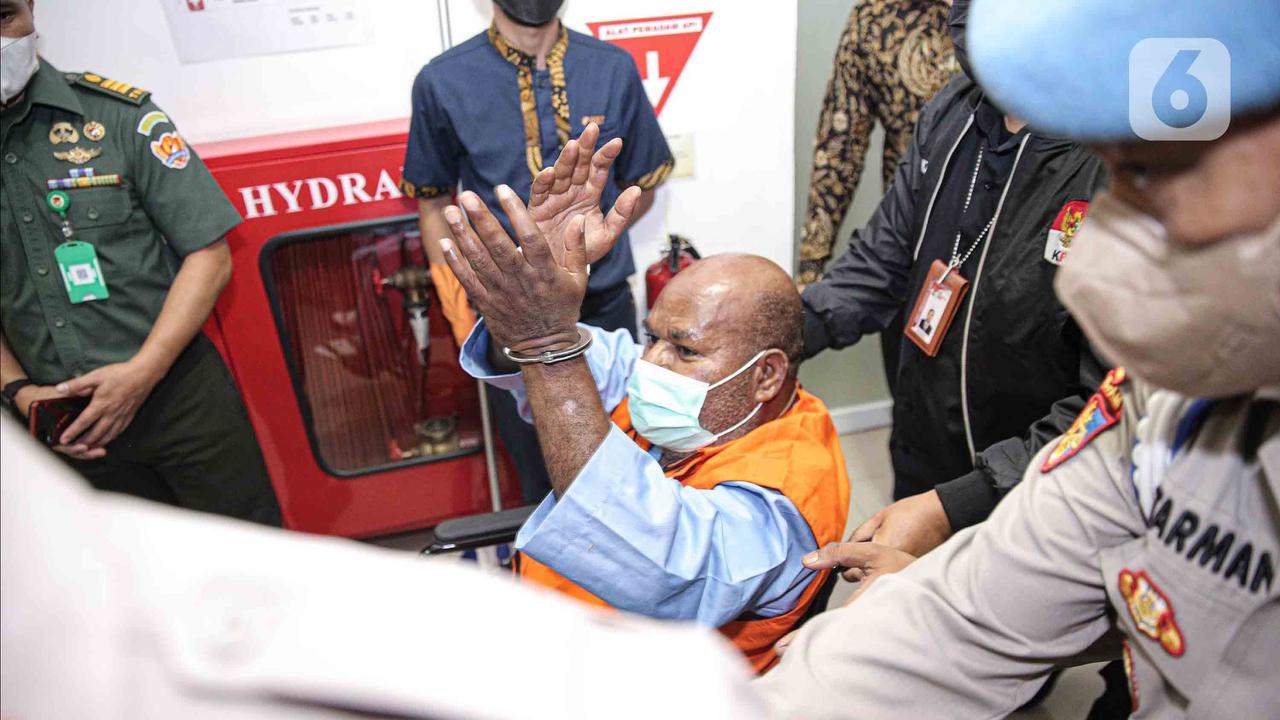 KPK Resmi Tahan Lukas Enembe