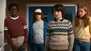 Netflix baru saja mengumumkan awal bulan ini bahwa Stranger Things akan miliki season ketiganya. (netflix-cosmpolitan)