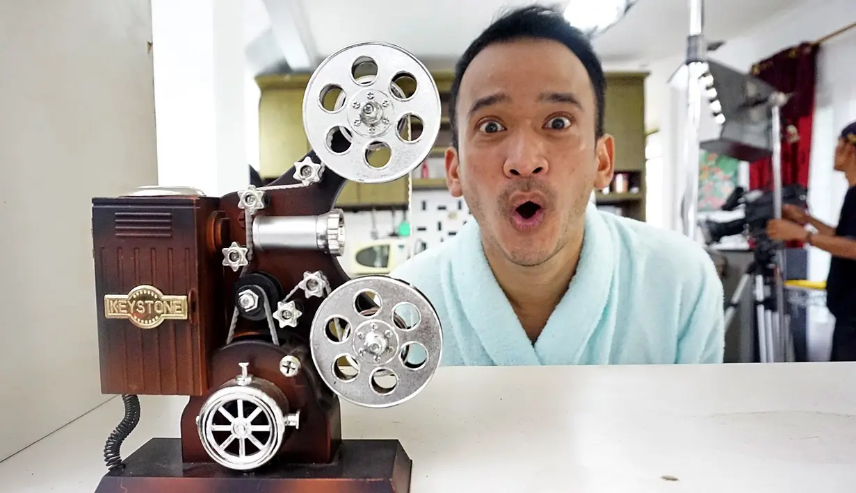 Belakangan ini, Ruben Onsu lebih banyak menjadi presenter dan komedian dibanding dengan dunia seni peran. 12 tahun Ruben vakum dari dunia layar kaca melalui sinetron. (Bambang E. Ros/Bintang.com)