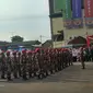 Aksi Kopassus cilik meriahkan hari amal bakti Kemenag. (Liputan6.com/Ika Defianti)