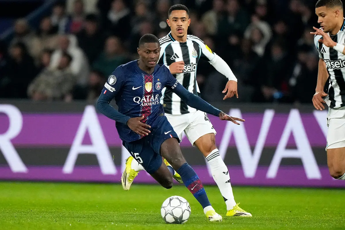 psg vs newcastle nuno mendes