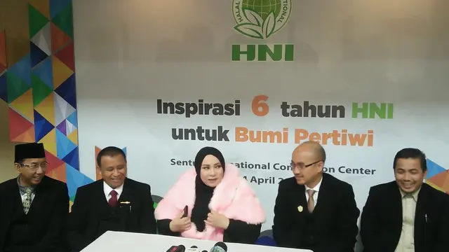 [Bintang] Melly Goeslaw