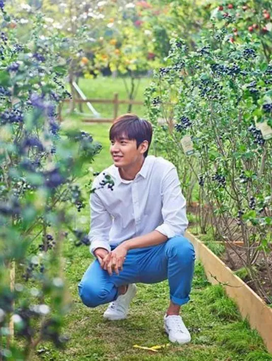 Serial drama ‘Legend of The Blue Sea’, yang merupakan serial drama terbaru Lee Min Ho sejak vakum dari tahun 2013 kabarnya akan tayang mulai 16 November mendatang yang menggantikan drama ‘Jelously Incarnate’. (Instagram/leeminho_87)