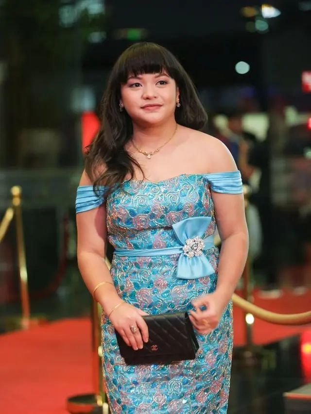 8 Potret Transformasi Amel Carla yang Makin Menawan, Sempat Identik dengan Poni Depan