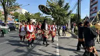 Makna Kuda Putih dan Tarian Kebo Kinul pada Kirab Pemilu 2024 di Sukoharjo