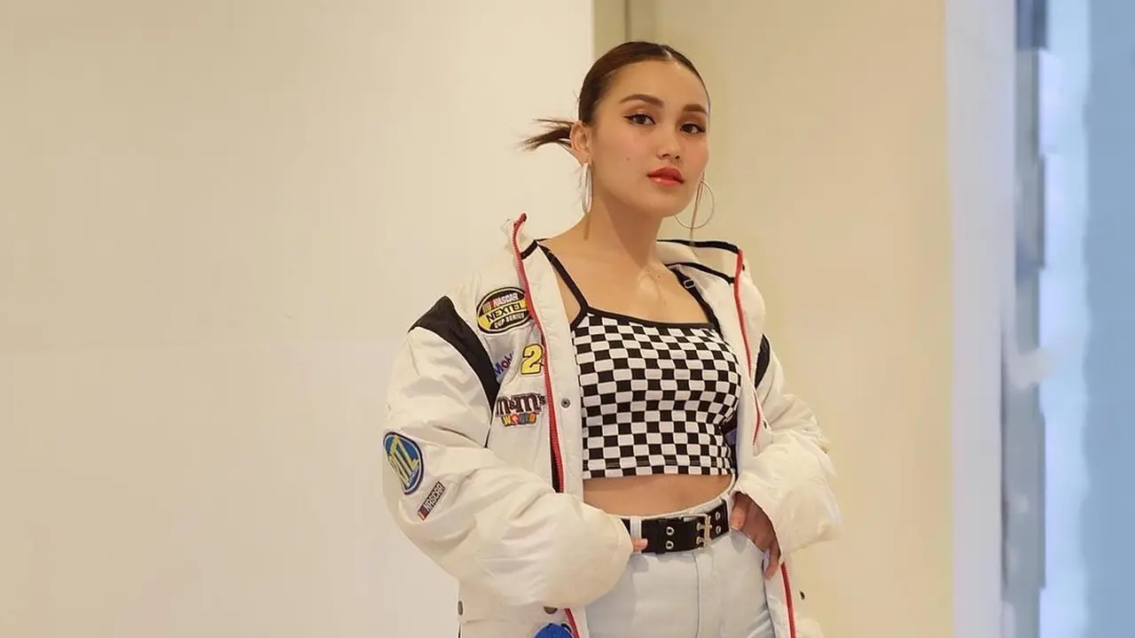 [Fimela] OOTD Ayu Ting Ting
