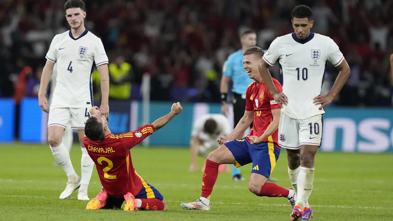 Foto: Spanyol Sah Jadi Tim Tersukses di Ajang Euro, Koleksi Gelar ke-4 setelah Benamkan Inggris di Final Euro 2024