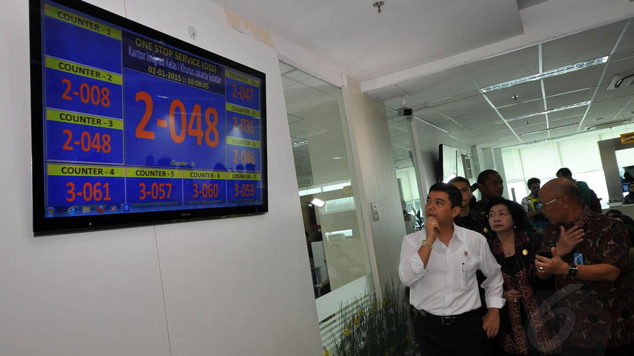 MenPAN-RB Yuddy Chrisnandi Lakukan Sidak Awal Tahun