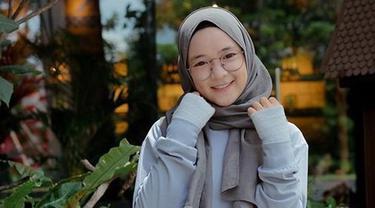 Pesona Nissa Sabyan Pelantun Shalawat Yang Cantiknya