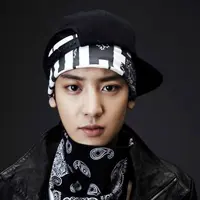 Chanyeol EXO (via pinterest.com)