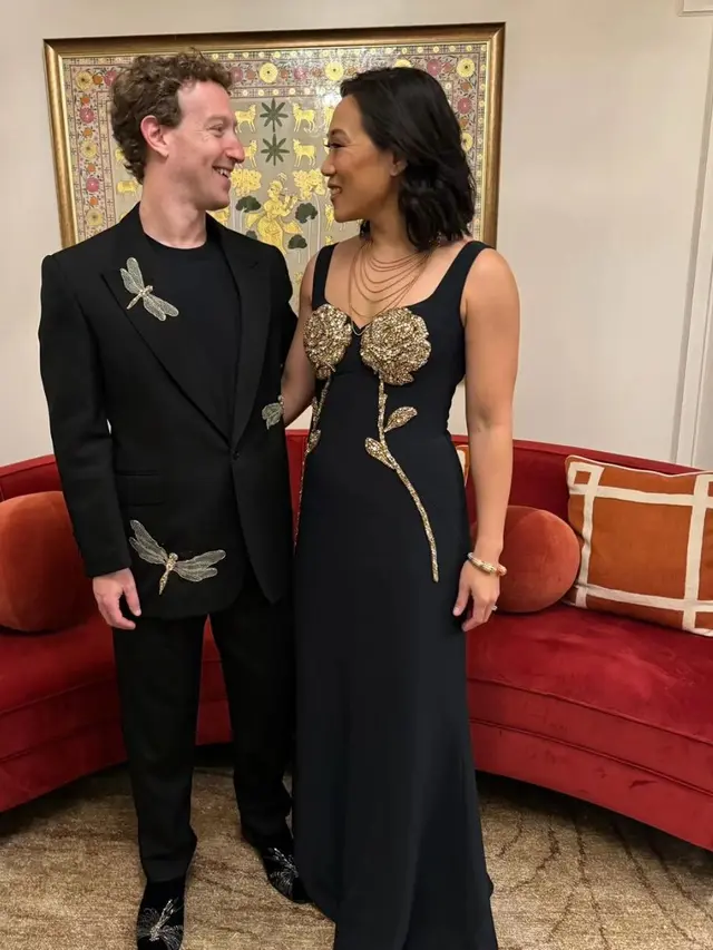 6 Gaya Bucin Couple Bos Meta Mark Zuckerberg dan Priscilla Chan Hadiri Pesta Pranikah Anak Bungsu Konglomerat India Mukesh Ambani