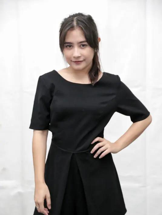 Seperti diketahui, Teuku Rassya dan Aliando Syarief merupakan sahabat. Bahkan, ada yang menganggap kedekatan Teuku Rassya dan Prilly dianggap 'menikung' teman sendiri. (Adrian Putra/Bintang.com)