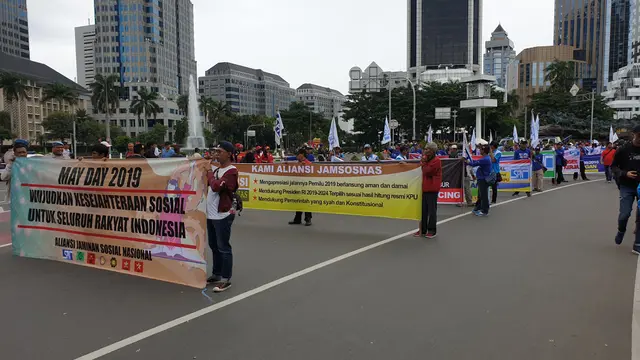 Haru Buruh di Istana