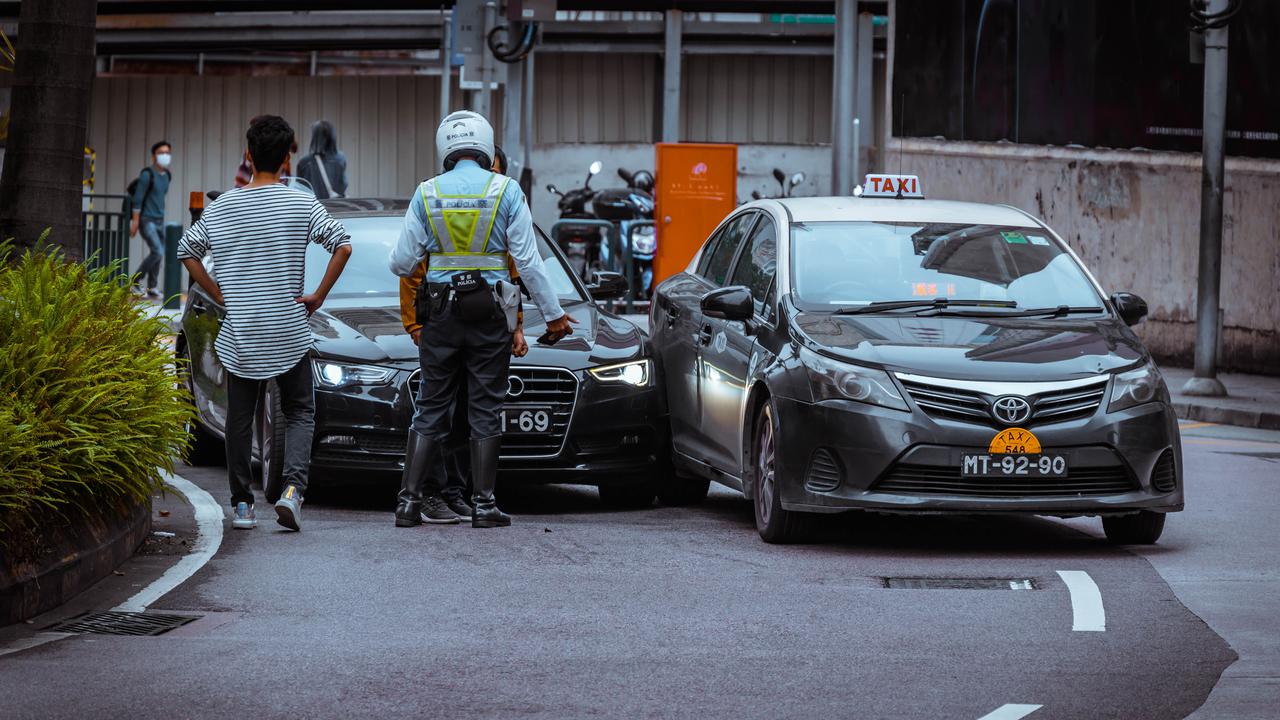 Sebuah kecelakaan terjadi pada Jumat sore 15 Desember 2023 di KM 73 Tol Cipali arah Jakarta.