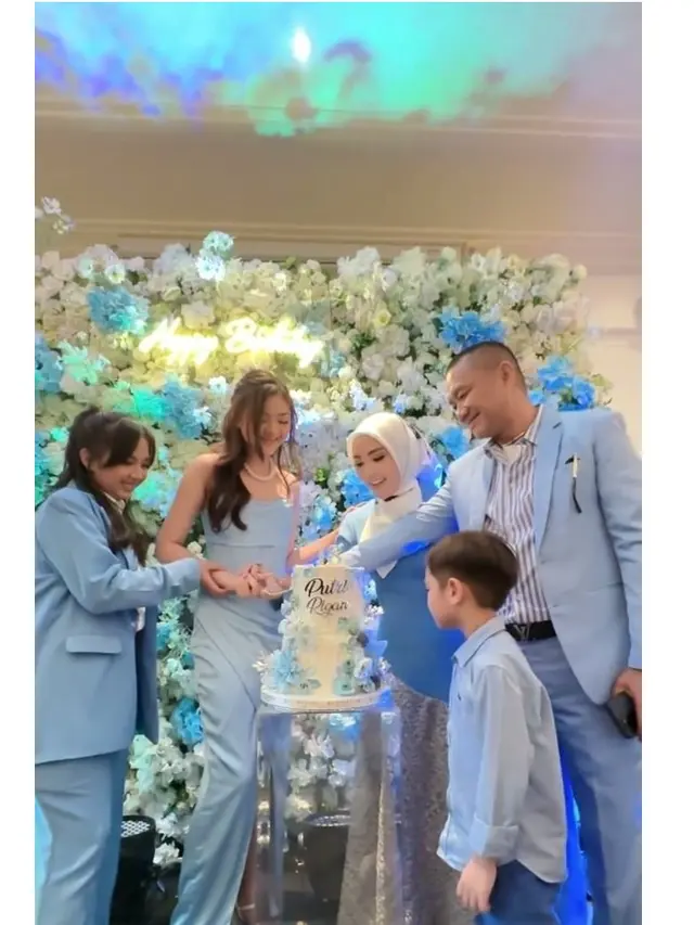 7 Potret Kebersamaan Bella Shofie dengan Putri Rigan Anak Sambungnya, Kompak