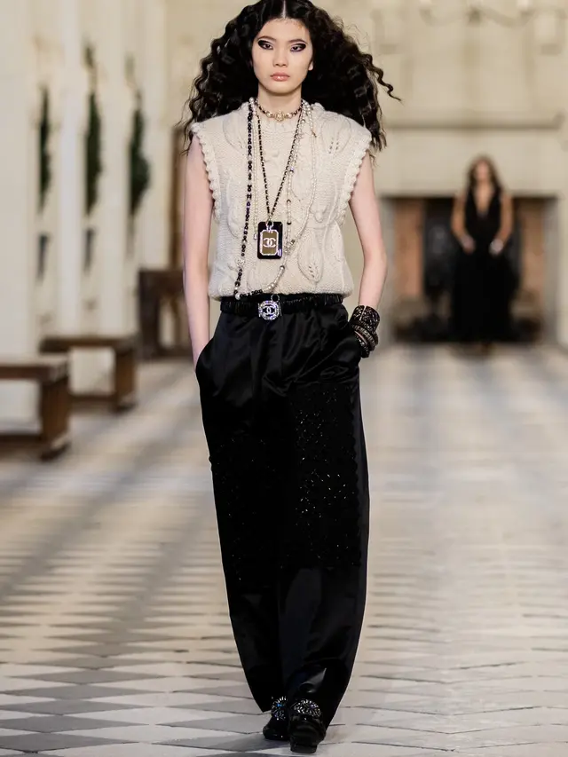 Chanel 2020/21 Métiers d’art Collection