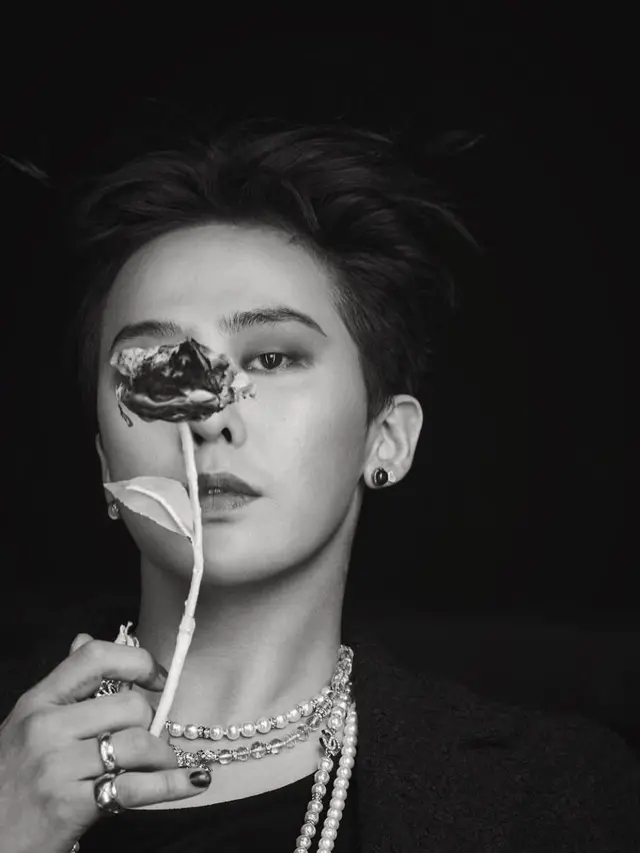 G-Dragon siap mengguncang dunia dengan album dan tur. (credit:instagram.com/xxxibgdrgn)