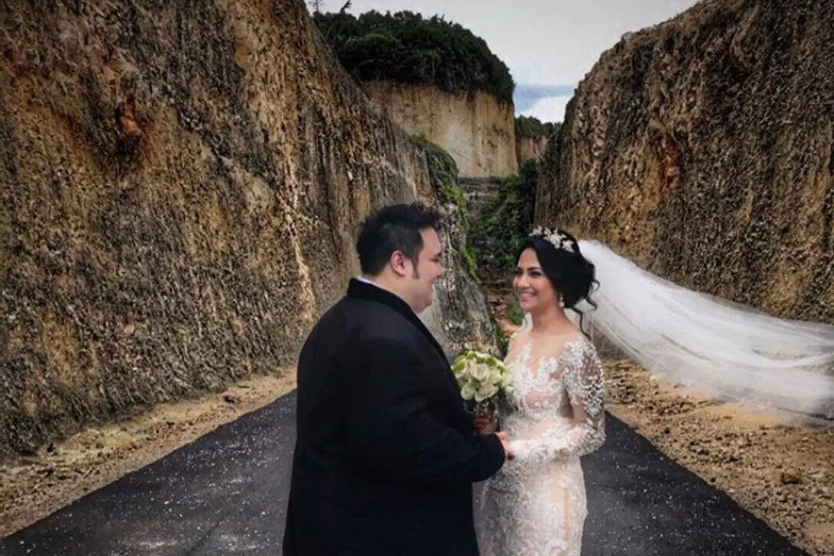[Bintang] Momen Prewedding Vanessa Angel dan Didi Mahardhika