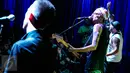 Penampilan band pop punk Man Overboard pada konser yang bertajuk The Story So Far & Man Overboard Suppy World di Jakarta, Minggu (30/8/2015). Band asal Amerika ini berhasil memuaskan para penggemarnya di  Jakarta. (Liputan6.com/Faizal Fanani)