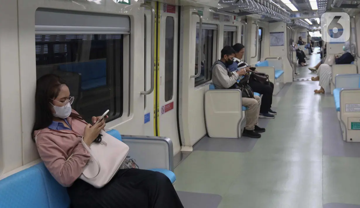 Penetapan ini berdasarkan Surat Keputusan Direktorat Jenderal Perkeretaapian Kementerian Perhubungan Nomor: KP- DJKA 5 Tahun 2024 tanggal 8 Januari 2024 tentang Penetapan Objek Vital Transportasi Darat Bidang Perkeretaapian Kereta Api Ringan / Light Rail Transit Jabodebek PT KAI (Persero). (Liputan6.com/Herman Zakharia)
