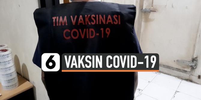 VIDEO: Dikawal Ketat, Vaksin Covid-19 Sinovac Tiba di Banten