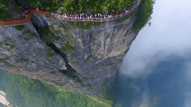 Tes Vertigo, Merasa Pusing Enggak Lihat 6 Foto Ini?