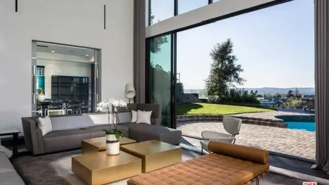 [Bintang] Rumah John Legend