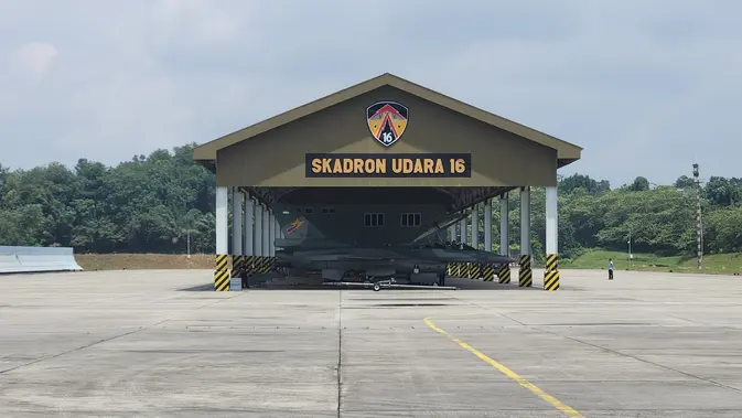 Mengintip main base jet tempur Dassault Rafale pesanan Menhan Prabowo Subianto di Lanud Roesmin Nurjadin, Pekanbaru, Riau. (Merdeka.com)