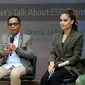 Direktur Kepatuhan BRI Ahmad Solichin Lutfiyanto bersama Brand Ambassador BRI, Cinta Laura Kiehl.