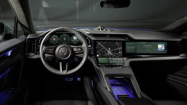 Asisten suara bertenaga AI mampu memahami instruksi kompleks, dari mengatur suhu kabin hingga memilih Mode Suasana Hati hanya dengan perintah suara (Porsche)
