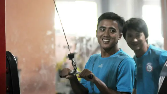 Gufroni dan Luxi Ariawan