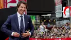 Aktor  Hollywood, Tom Cruise berpose saat acara  pemutaran perdana film " Mission Impossible : Rogue Nation”  di New York, AS, Senin (27/7/ 2015). Film ini adalah yang kelima dalam serial  Mission: Impossible. (REUTERS/Brendan McDermid)