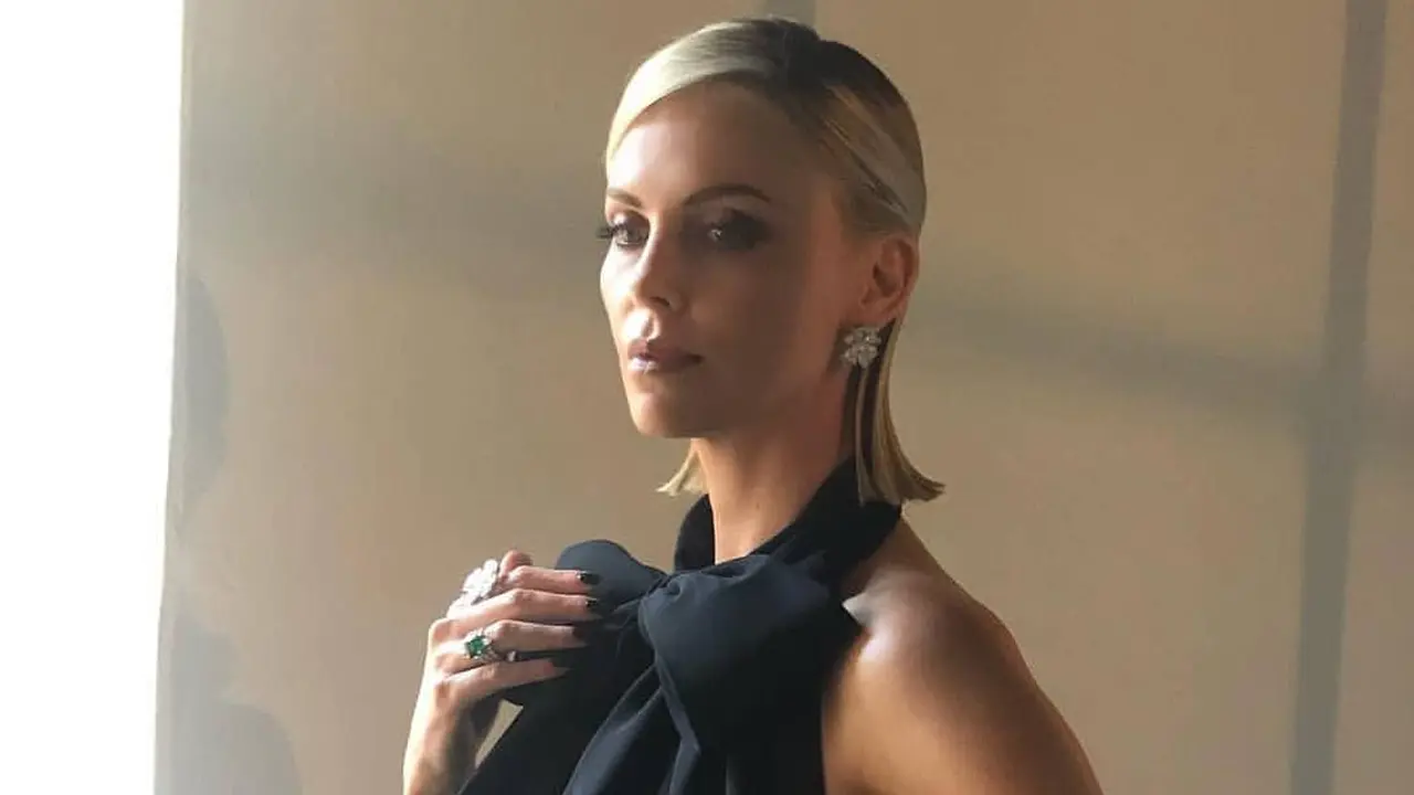 5  Gaun Terbaik di Red Carpet Golden Globes 2019