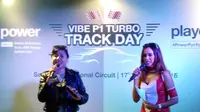 Miranda Warokka, Mobile Business Group Marketing Lead Lenovo Indonesia di acara Lenovo Vibe Turbo P1 Track Day di Sentul, Bogor, Rabu (17/2/2016). (Liputan6.com/Agustinus M Damar)