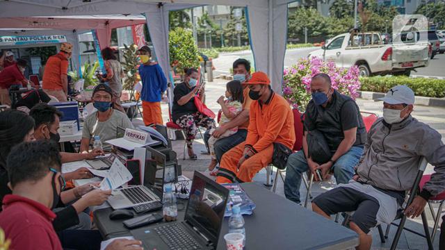 Vaksinasi Booster Presisi di Bundaran HI