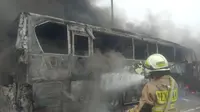 Kronologi Bus Pengangkut 58 Siswa TK Terbakar di Jalan Tol Wiyoto Jaktim