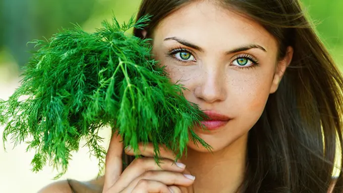 (c) shutterstock.com