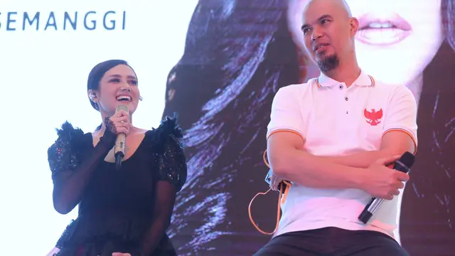 [Bintang] Mulan Jameela - Ahmad Dhani