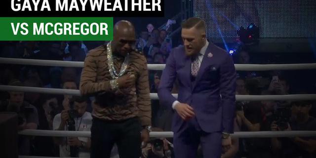 VIDEO: Gaya Mayweather dan McGregor Saat Bertemu di Atas Ring
