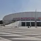 Suasana di luar Jakarta International Velodrome, Rawamangun, Jakarta, Senin (9/7). Pembangunan Velodrome Rawamangun telah mencapai 100 persen dan siap digunakan untuk arena balap sepeda dalam perhelatan Asian Games 2018. (Merdeka.com/Iqbal S. Nugroho)