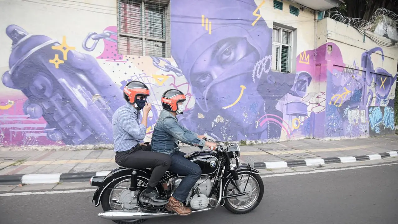 Ridwan Kamil membonceng Agus Harimurti Yudhoyono (AHY). (Dok. Partai Demokrat)