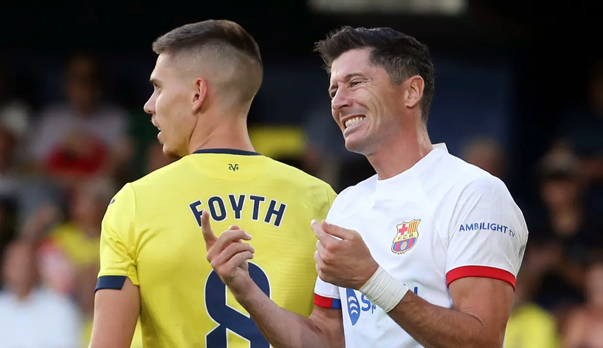 Hasil ini sementara membawa Barcelona bertahan pada peringkat ke-3 klasemen sementara. (AP Photo/Alberto Saiz)