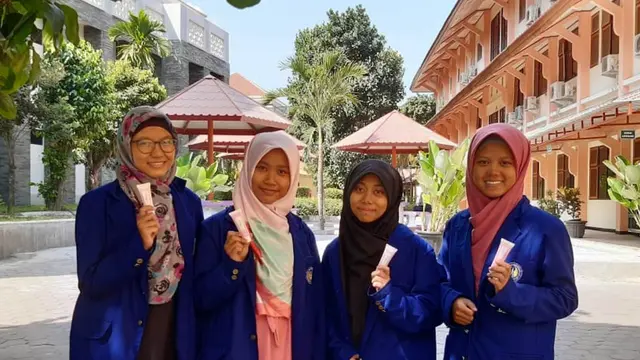 Krim Wajah Anti-Aging