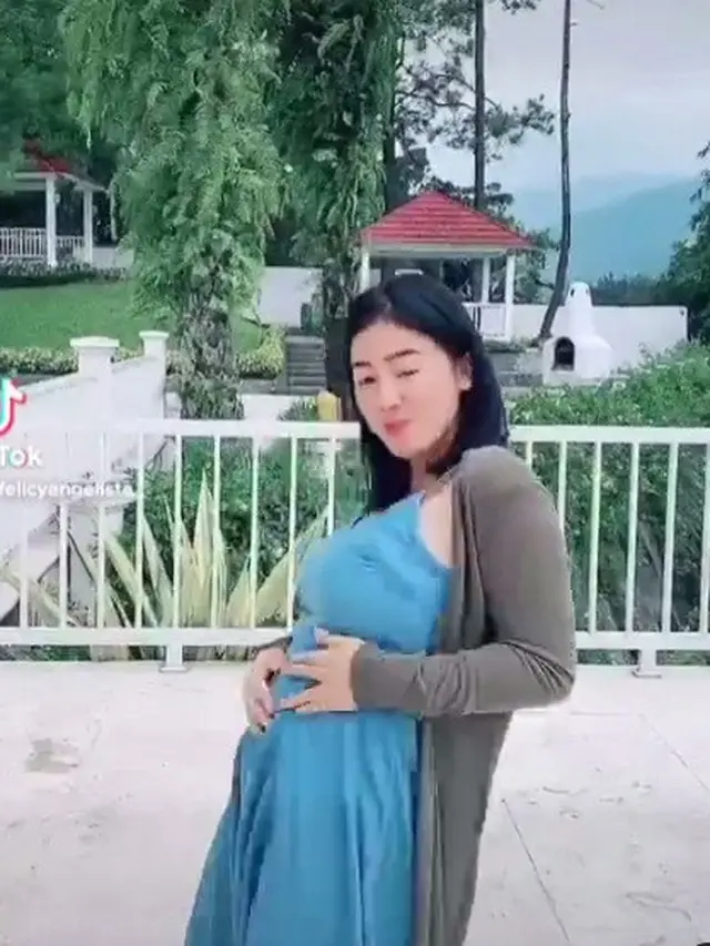 7 Potret Felicya Angelista Pamer Baby Bump, Tetap Aktif Berkegiatan