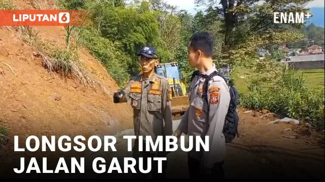 Tebing di Banjarwangi Kabupaten Garut longsor. Peristiwa itu terjadi saat di wilayah Banjarwangi diguyur hujan semalam.