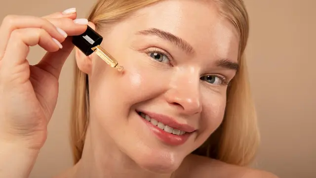 Panduan Kombinasi Layering Serum yang Aman dan Efektif untuk Kulit Wajah - 4