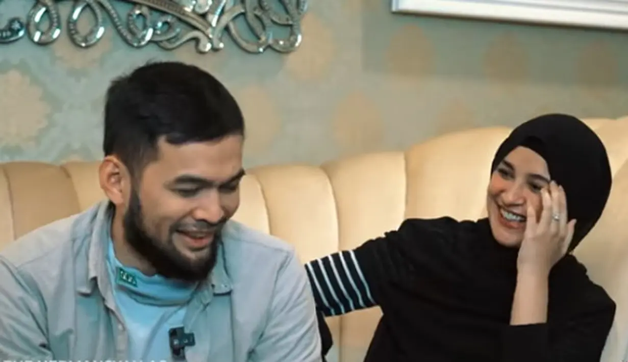 Teuku Wisnu dan Shireen Sungkar (Youtube/The Hermansyah A6)